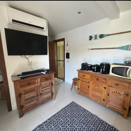 Residencia Em Condom, 1 Ou 2 Suites, Vista Para O Mar, Praia Do Curral, Ілябела Екстер'єр фото