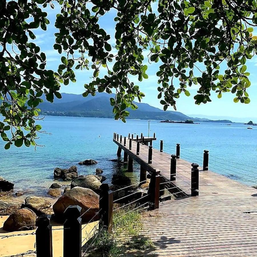 Residencia Em Condom, 1 Ou 2 Suites, Vista Para O Mar, Praia Do Curral, Ілябела Екстер'єр фото