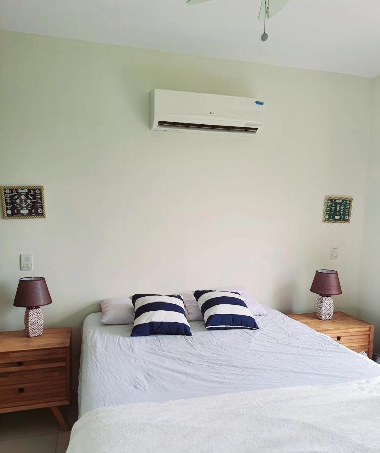 Residencia Em Condom, 1 Ou 2 Suites, Vista Para O Mar, Praia Do Curral, Ілябела Екстер'єр фото