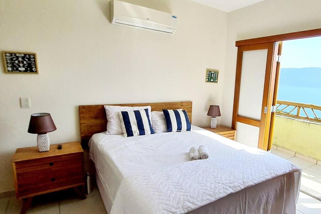 Residencia Em Condom, 1 Ou 2 Suites, Vista Para O Mar, Praia Do Curral, Ілябела Екстер'єр фото