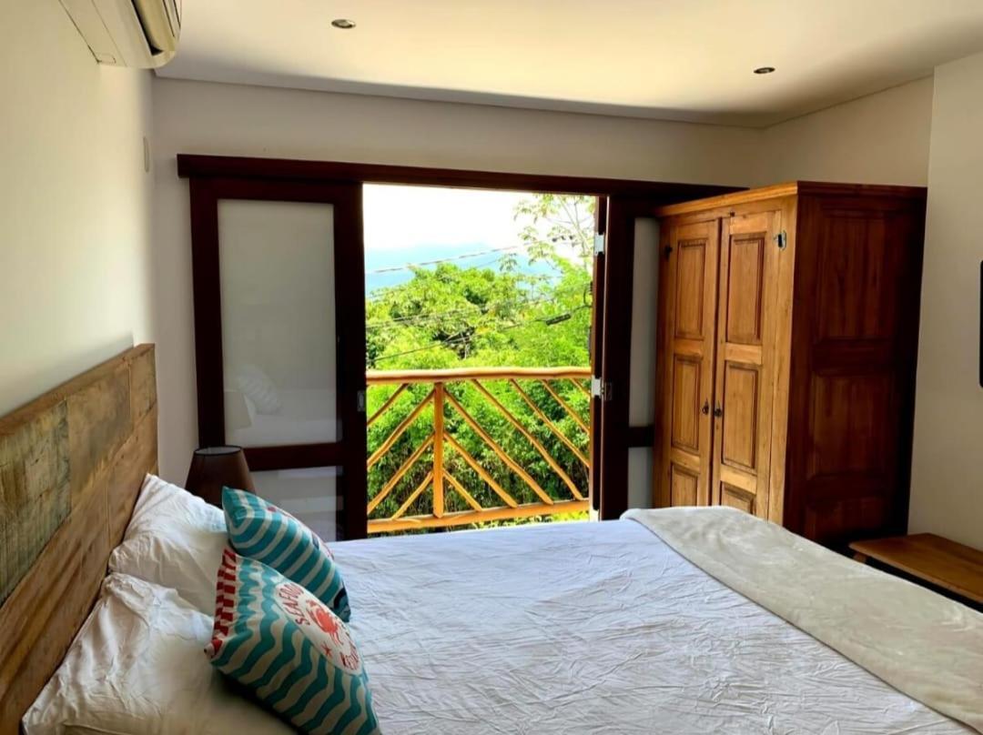 Residencia Em Condom, 1 Ou 2 Suites, Vista Para O Mar, Praia Do Curral, Ілябела Екстер'єр фото